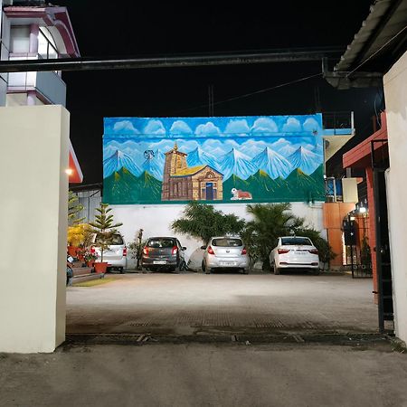 Hotel Kailash Residency Ντεχραντούν Εξωτερικό φωτογραφία